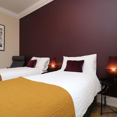 Luxury Spacious 2 Bed Apartment Free Ample Parking 森德兰 外观 照片