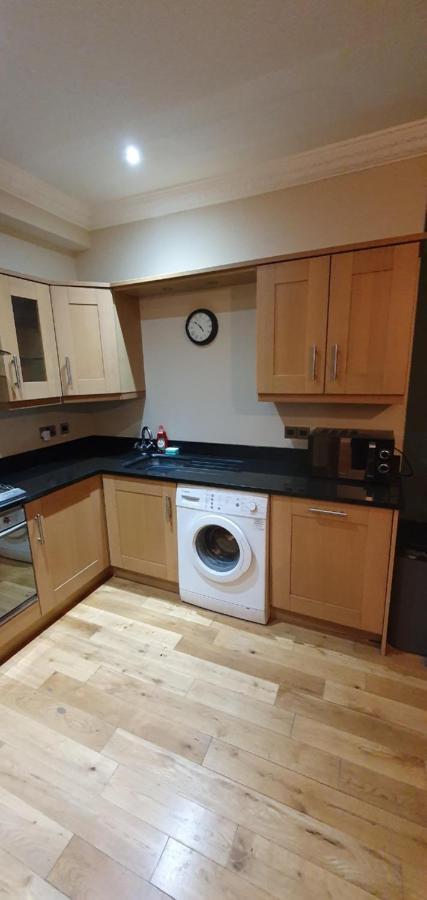 Luxury Spacious 2 Bed Apartment Free Ample Parking 森德兰 外观 照片