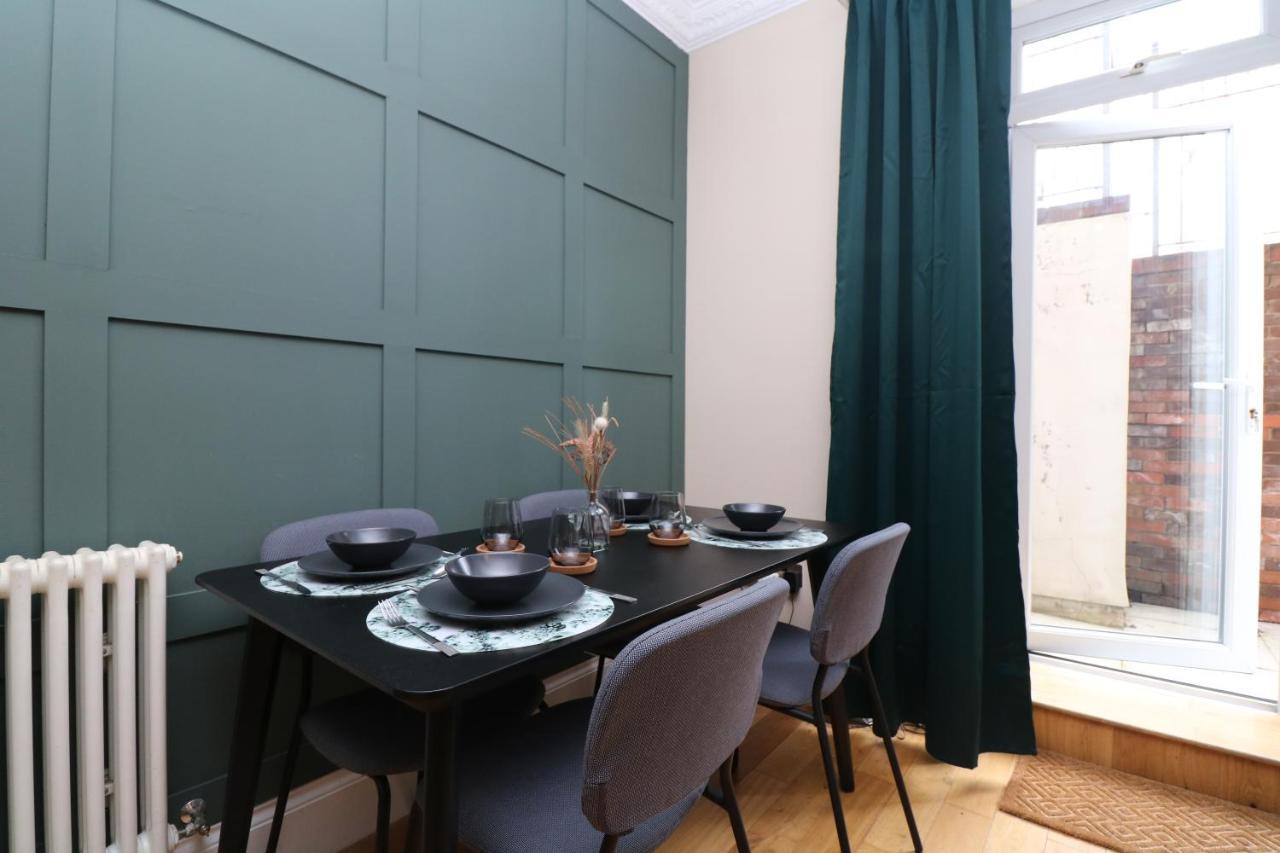 Luxury Spacious 2 Bed Apartment Free Ample Parking 森德兰 外观 照片