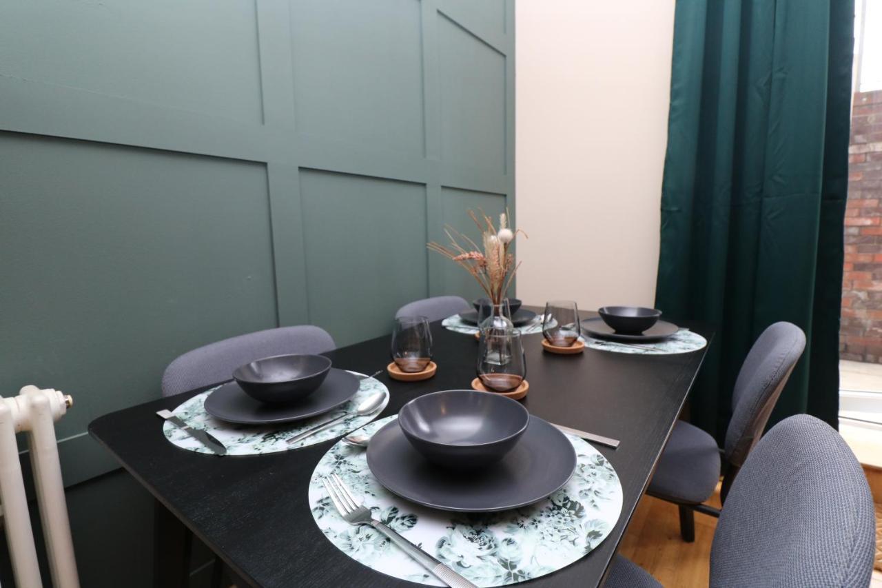 Luxury Spacious 2 Bed Apartment Free Ample Parking 森德兰 外观 照片