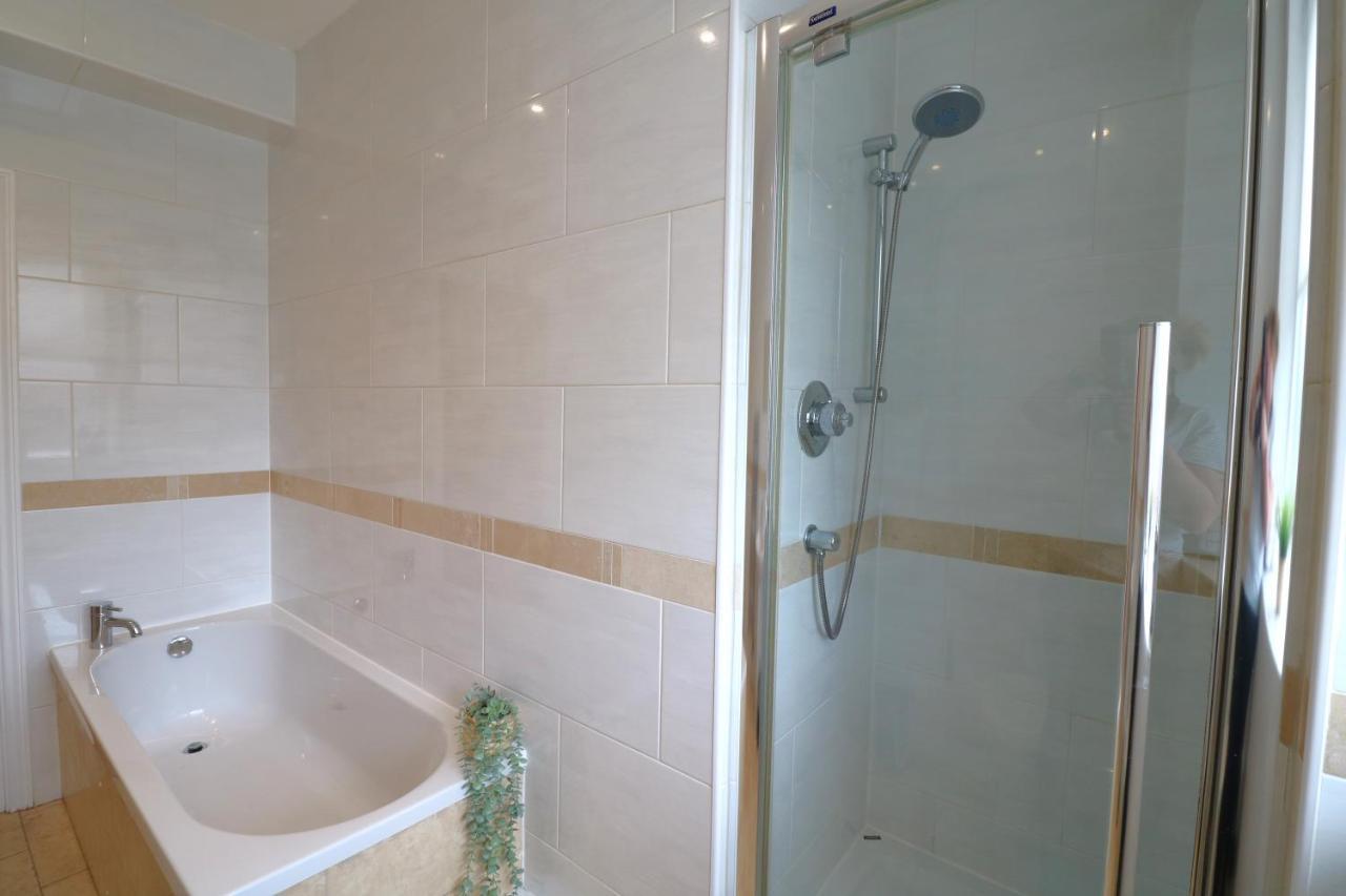 Luxury Spacious 2 Bed Apartment Free Ample Parking 森德兰 外观 照片