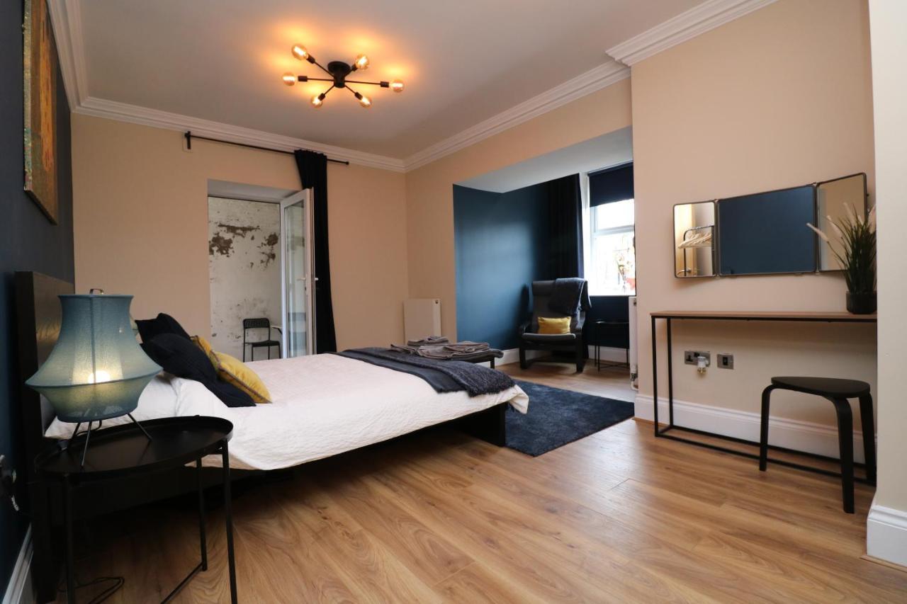 Luxury Spacious 2 Bed Apartment Free Ample Parking 森德兰 外观 照片